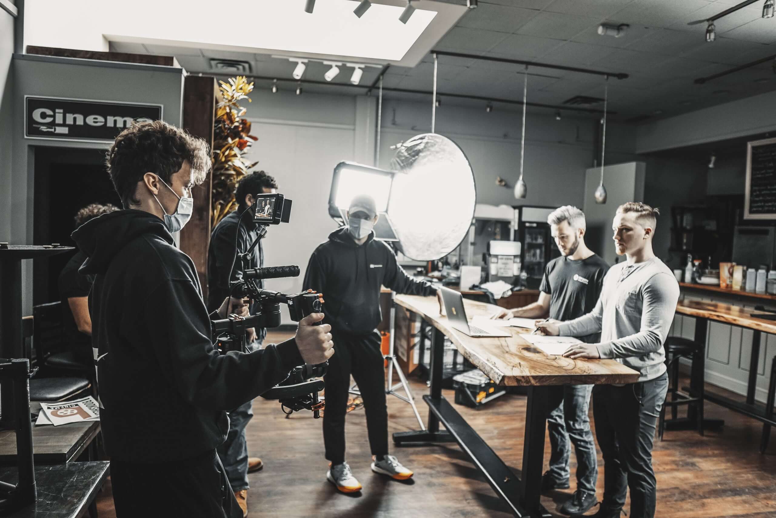 Benefits of Using a Local Video Production Studio